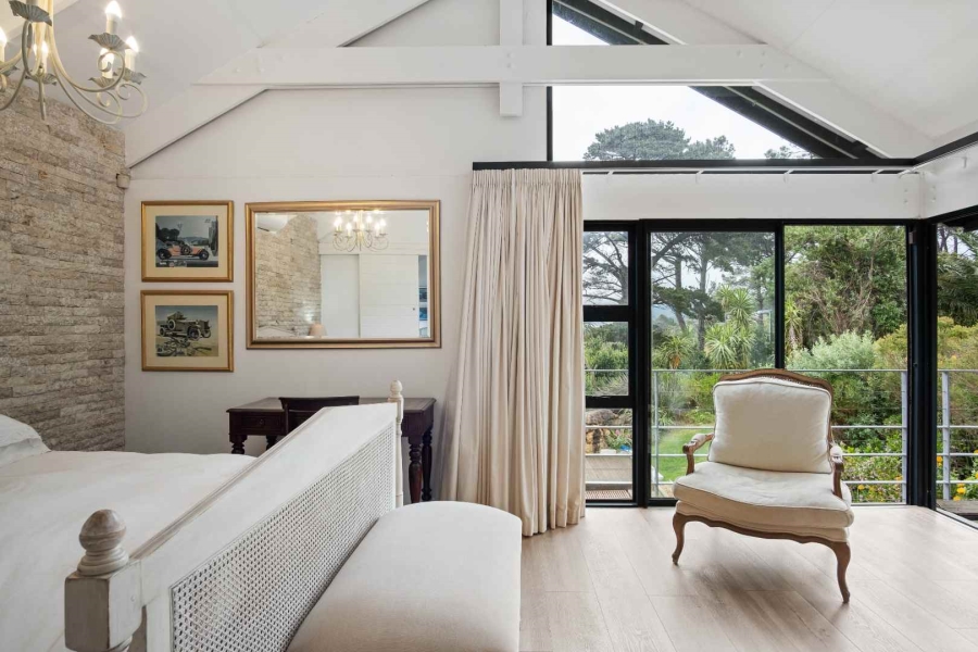 6 Bedroom Property for Sale in Kenrock Country Estate Western Cape